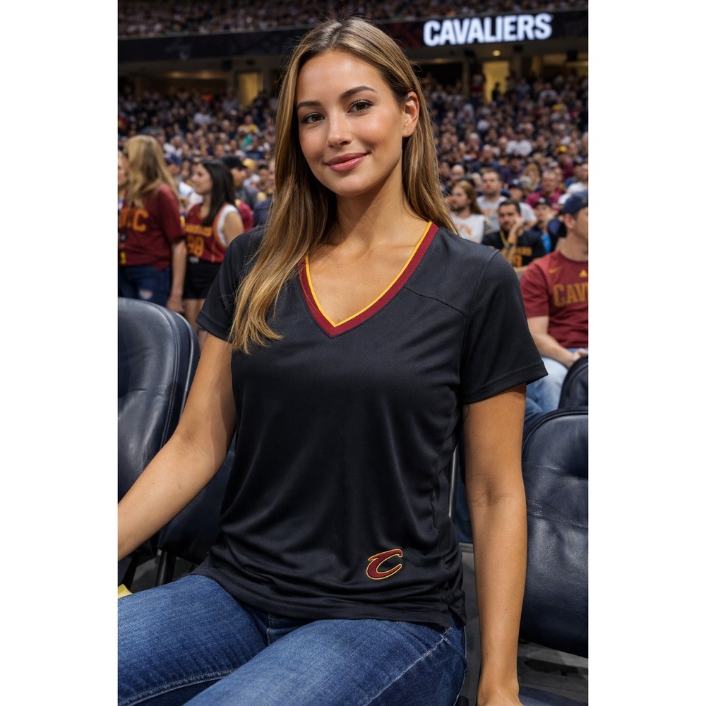 Fanatics Women's Cleveland Cavaliers Fastbreak‎ Jersey NWT Size Medium (Black)